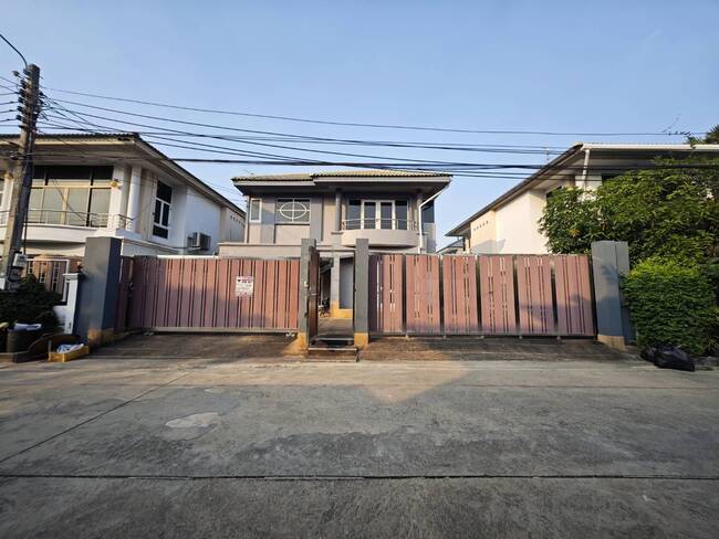 บ้านเดี่ยวใกล้ศูนย์ราชการนนทบุรี 53 ตร.ว. ราคาโดนใจ