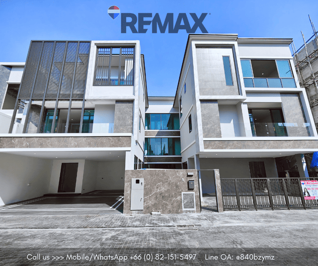 โครงการ HIBURY วัชรพล-รามอินทรา พร้อม Pool Villa และ ลิฟท์บ้าน ใจกลางวัชรพล ที่ดิน 120.6 ตร.ว. ใช้สอย: 1,000 ตร.ม. บ้านเดี่ยว Ultra Luxury ขนาดใหญ่พิเศษ รวม 2 หลังไว้ในพื้นที่เดียวกัน