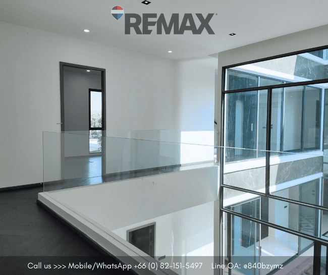 โครงการ HIBURY วัชรพล-รามอินทรา พร้อม Pool Villa และ ลิฟท์บ้าน ใจกลางวัชรพล ที่ดิน 120.6 ตร.ว. ใช้สอย: 1,000 ตร.ม. บ้านเดี่ยว Ultra Luxury ขนาดใหญ่พิเศษ รวม 2 หลังไว้ในพื้นที่เดียวกัน