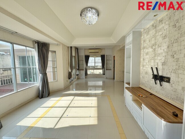 ขายบ้านเดี่ยว พฤกษ์ลดา ติวานนท์–ราชพฤกษ์ LAND & HOUSES | 4 ห้องนอน | ราคาถูกที่สุดในโครงการ