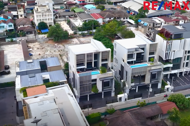 ขายโฮมออฟฟิศ Home Office โครงการ Penton อารีย์ ใจกลางเมือง 5 ชั้น 140 ตารางวา ทำเลดีมาก