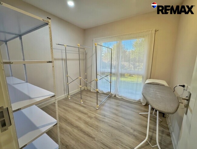 ขายขาดทุนกว่าล้าน! บ้านเดี่ยVenue Flow แจ้งวัฒนะ หลังใหญ่ 74 ตร.ว. ตำแหน่ง Rare Item วิวสวนส่วนกลางหน้าบ้าน (ไม่ชนใคร) 5 นอน สภาพใหม่พร้อมอยู่