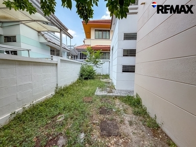 โฮมเพลสรามคำแหง140 (Home Place Ramkhamhaeng) บ้านเดี่ยว 2 ชั้น พื้นที่ 70 ตารางวา โรงเรียนนานาชาติAscot ใกล้รถไฟฟ้าสายสีส้ม สถานีน้อมเกล้า