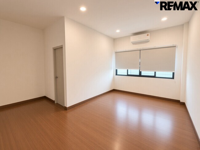 ขายบ้านเดี่ยว THE CITY ติวานนท์–งามวงศ์วาน เฟส 1 บ้านหรูแบบ KAIRA 285 ตร.ม. ที่ดิน 69.7 ตร.ว. ราคา 15.9 ล้านบาท