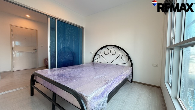 ขายคอนโด Aspire Sathorn-Taksin ชั้น 6 ห้องพร้อมอยู่ วิว Greenery ระดับสายตา พร้อมวิวสระว่ายน้ำ