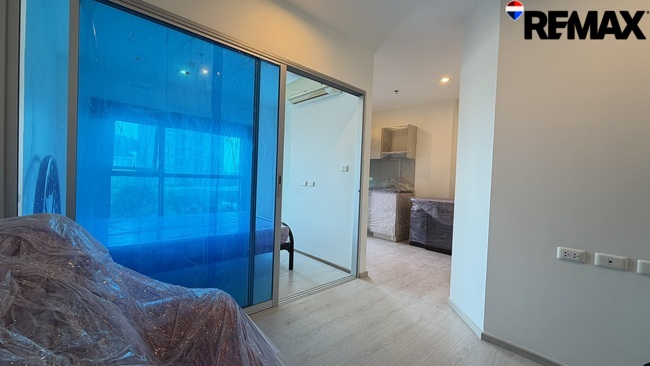 ขายคอนโด Aspire Sathorn-Taksin ชั้น 6 ห้องพร้อมอยู่ วิว Greenery ระดับสายตา พร้อมวิวสระว่ายน้ำ