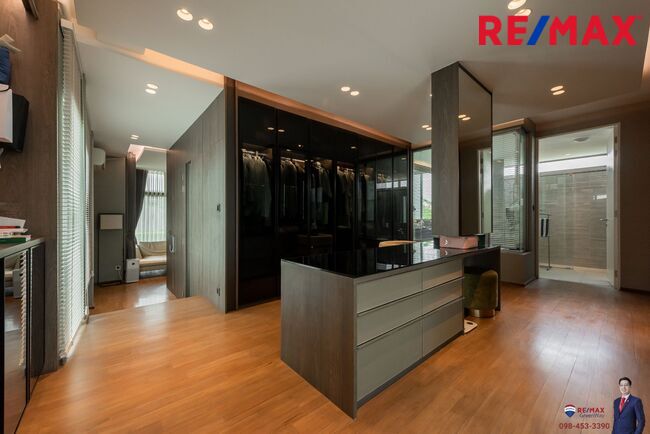Nirvana Beyond (พระรามสอง) เนื้อที่ 70 ตร.วา 311 ตร.ม 4 ห้องนอน 4 ห้องน้ำ 3 ที่จอดรถ วิวสวย สวนส่วนกลาง Nirvana Beyond (พระรามสอง II)