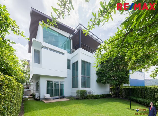 Nirvana Beyond (พระรามสอง) เนื้อที่ 70 ตร.วา 311 ตร.ม 4 ห้องนอน 4 ห้องน้ำ 3 ที่จอดรถ วิวสวย สวนส่วนกลาง Nirvana Beyond (พระรามสอง II)