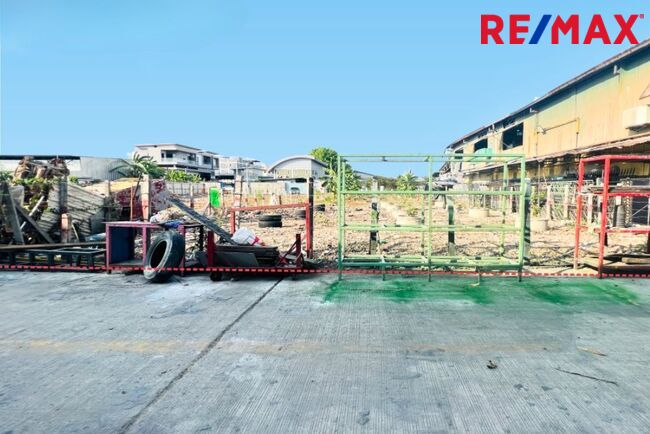 ขายที่ดินซอยศรีด่าน ถนนศรีนครินทร์ ซอยศรีด่าน 3/1 แยก 1 สำโรงเหนือ 205 ตรวใกล้แยกเทพารักษ์