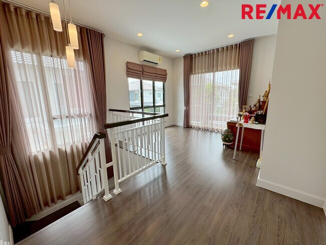 ขายบ้านเดี่ยว บุราสิริ ราชพฤกษ์-345 ใกล้โรงเรียนนานาชาติ DBS และ SISB โดยแสนสิริ บ้านสภาพสวย พร้อมเข้าอยู่