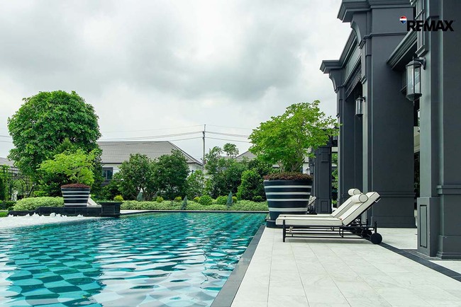 ขาย บ้านเศรษฐสิริ ราชพฤกษ์-สาย1 (Setthasiri Ratchaphruek Sai1) เครือแสนสิริ 116 ตร.วา 340 ตร.ม. บ้านใหม่ หลังใหญ่ อยู่ถนนเมน เดินถึงส่วนกลาง ไม่เคยเข้าอยู่ บ้านนวัตกรรมบ้านสีเขียว