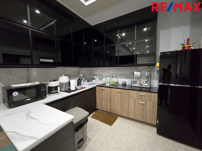 ขายบ้านเดี่ยว แกรนด์ บางกอก บูเลอร์วาร์ด สาทร ถ.กัลปพฤกษ์ บางแค 70.1 ตร.ว. ขายต่ำกว่าทุน