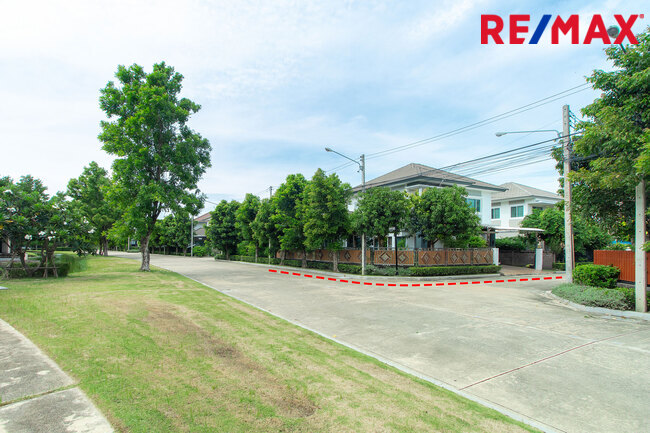 ขายเดอะแกรนด์ พระราม2 โซน Infinia บ้านเดี่ยวหลังมุม ถนนเมน Built in ทั้งหลัง