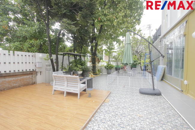 บ้านเดี่ยวคาซ่าวิลล์สุขุมวิท103 Casa Ville Sukhumvit 103 ตกแต่งต่อเติมพร้อมอยู่ 71.7ตารางวา บ้านตัวอย่าง บ้านรุ่นใหญ่ หน้าบ้านไม่มีบ้านตรงข้าม บ้านมุมตรงข้ามสวน หลังแรกของโครงการใกล้ป้อมยาม ทำเลดี