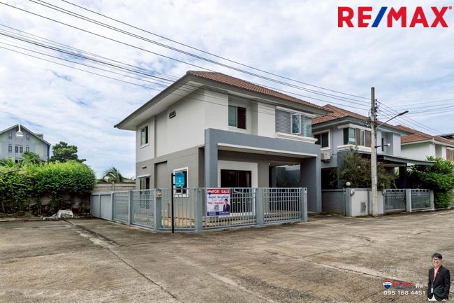 ขายบ้านพุทธบูชา36 สรัญทรไพรเวท(หลังมุม วิวสวน) ราคาดีที่สุดในโครงการ 3.59 ล้าน ติดอู่รถเมย์สาย75