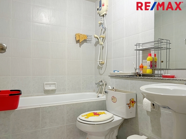 ขาย ทาวน์โฮม 3 ชั้น บ้านสวนธน พาร์ค แกลเลอรี่ รัตนาธิเบศร์ ติดเซ็นทรัลรัตนาธิเบศร์ ใกล้รถไฟฟ้าสายสีม่วง สถานีแยกนนทบุรี 1
