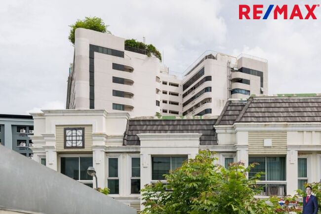 ( มาใหม่! 2024 ) เบลเลอวิลล์ พระราม 2-สุขสวัสดิ์ ซ.18 TownHome /Home Office รูปแบบเฟรนช์ โคโลเนียล ทำเลใกล้กับ โรงพยาบาลบางปะกอก 9 อินเตอร์เนชั่นแนล พระรามสอง