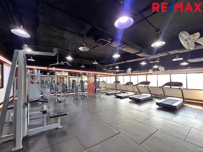 ขาย..คอนโด ออมนิ ทาวเวอร์ (OMNI Tower) สุขุมวิทซอย 4 »» ห้องใหญ่ ใจ กลางนานา ใกล้ BTS นานา เพียง 500 เมตร