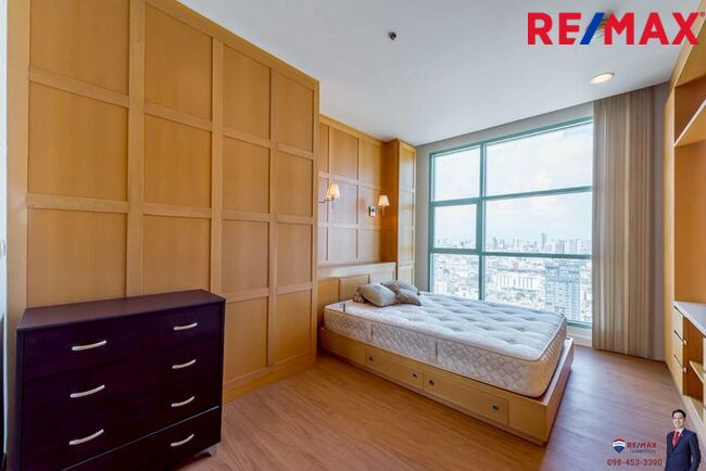 (Residence ที่อยู่รั้วเดียวกับ Shrewsbury มาใหม่!) Chatrium Riverside Residence 122.79 ตร.ม. 2 ห้องนอนใหญ่! ถนนเส้นหลักอย่างเจริญกรุง ราคาดีที่สุดในโครงการ พร้อมแต่ง Built-in เป็น Layout หน้ากว้าง