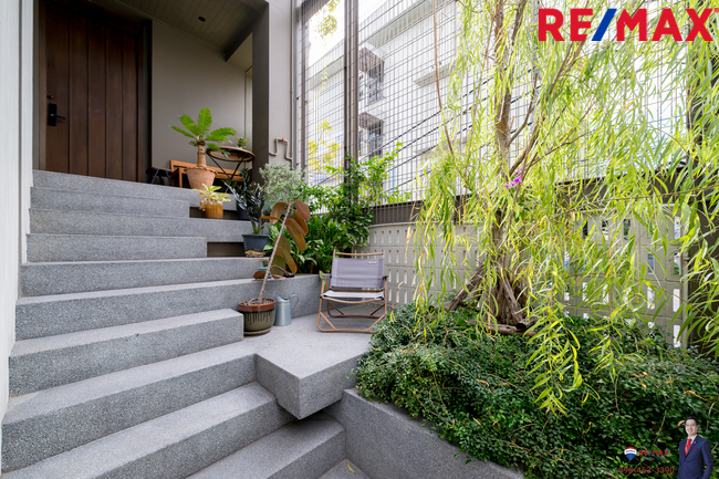 มาแล้ว! [New Listing!] A boutique hotel with indigenous charm [Liew Boutique Residence]